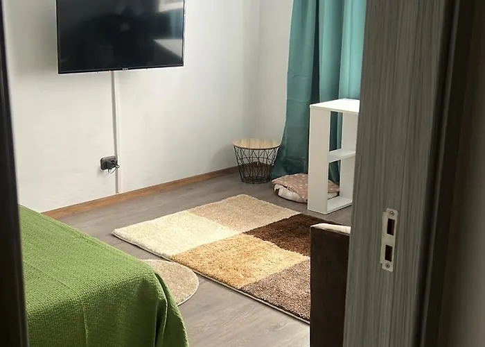 Primaverii 4 Апартаменти